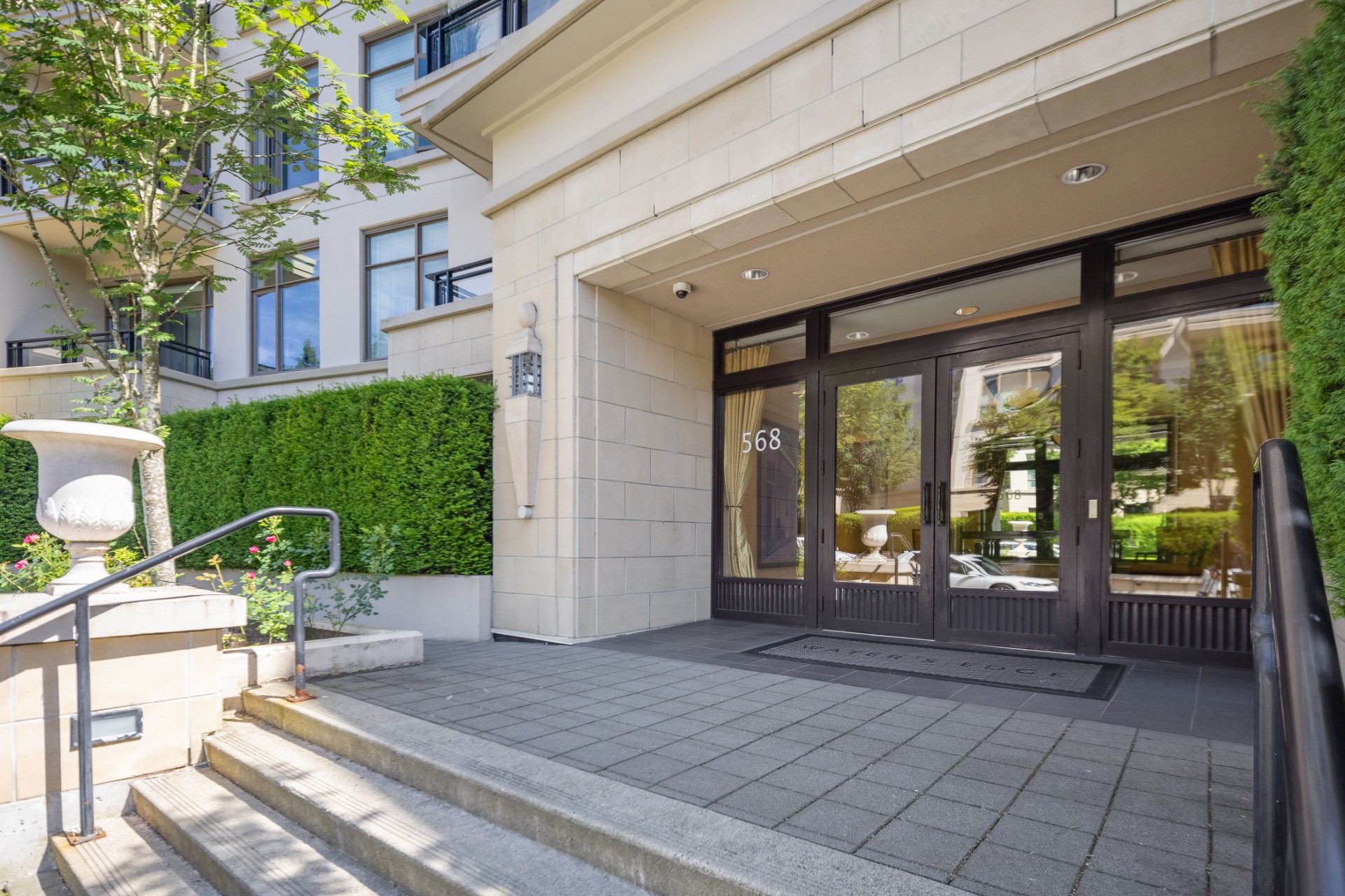 #103 – 568 Waters Edge Crescent